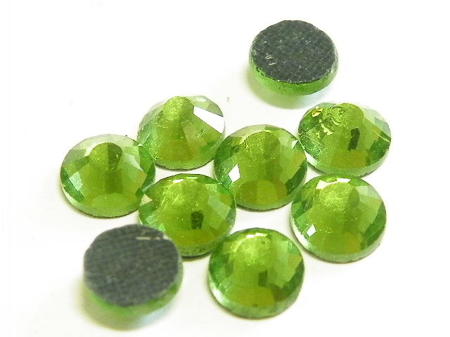 144 hotfix rhinestones, ss34, green 7mm