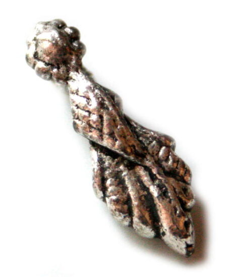 Double spacer in a leaf design 25x8mm-0
