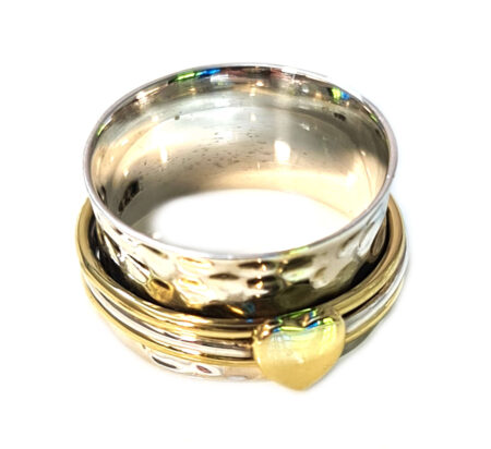 Textured spinner ring w heart in 925 silver, size 9