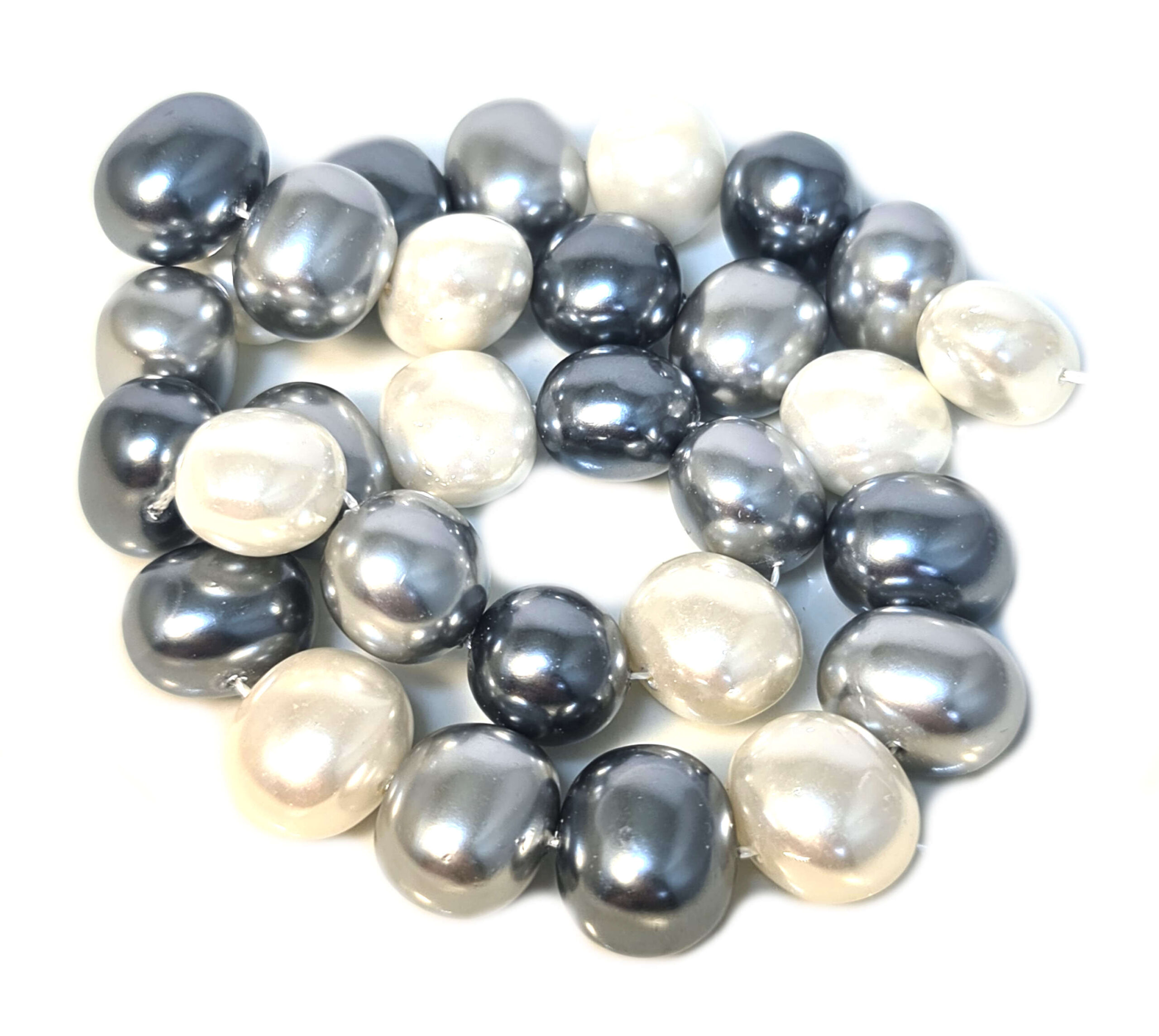 Shell pearl string, oval - cream, dark grey, silver, 12x16mm, 40cm - Image 2