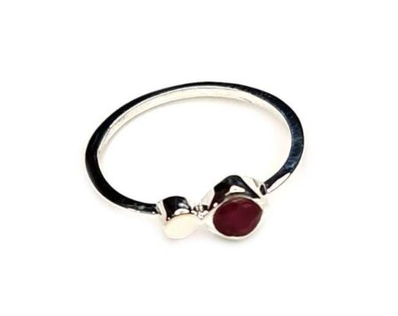 Ruby ring in 925 silver, round, 18mm ID