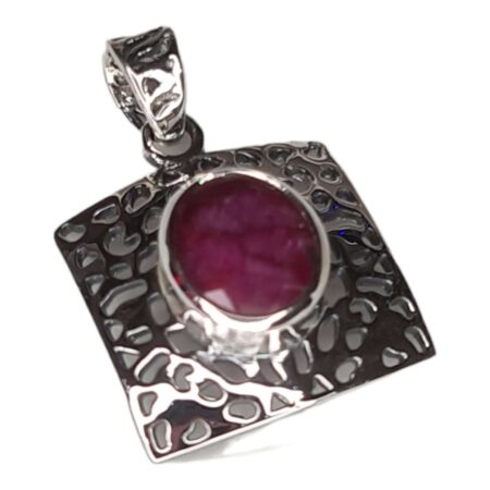 Ruby pendant in 925 silver, oval, 28mm incl. bail