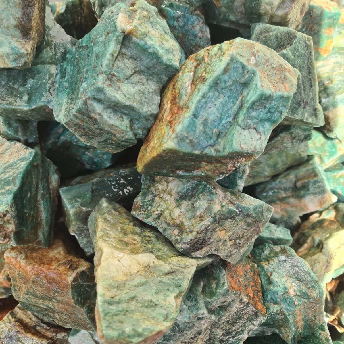 Rough Aventurine - per kilogram