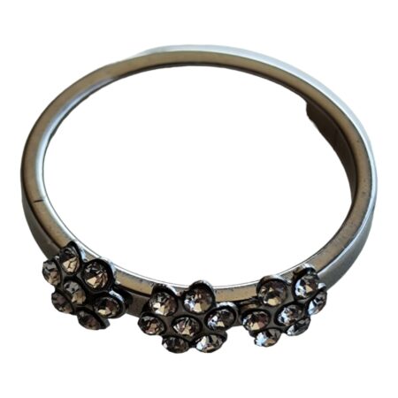 Three blossom ring, Stainless steel with rhinestones