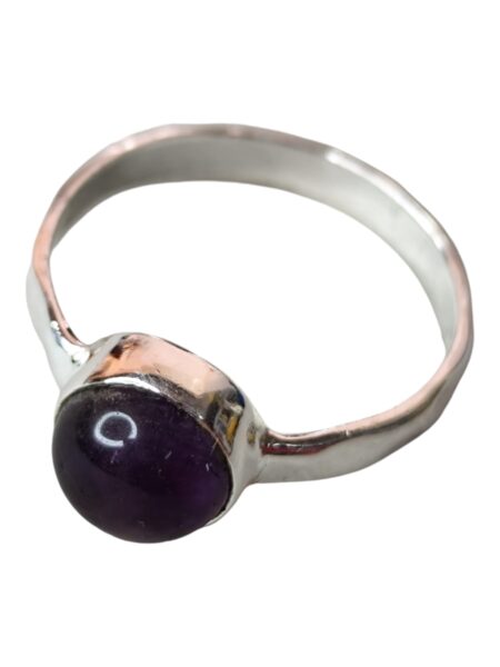 Amethyst ring in 925 silver, round, size 6