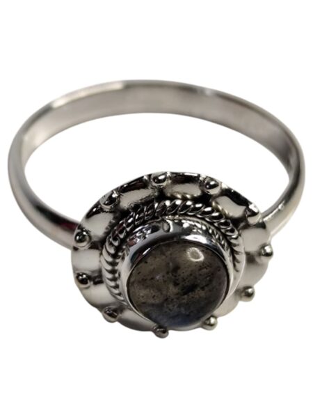Labradorite ring in 925 silver, Round cut, size 7