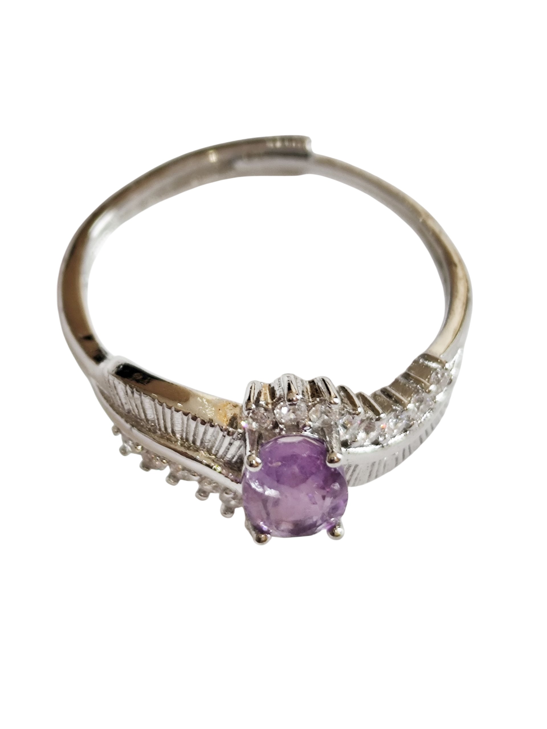 Amethyst dress ring, Base metal, adjustable