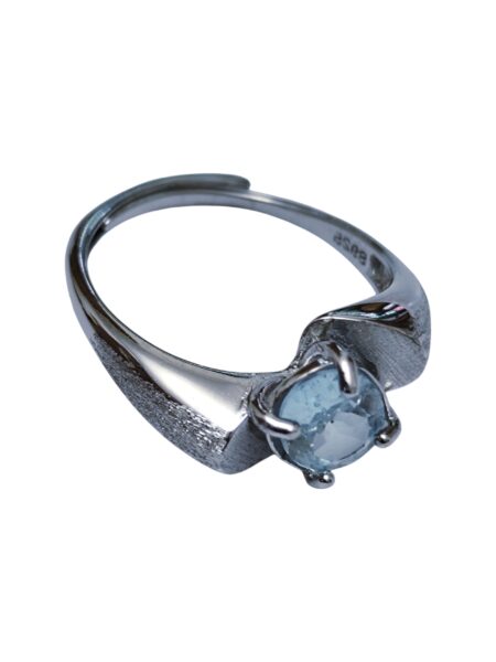 Aquamarine ring in 925 silver
