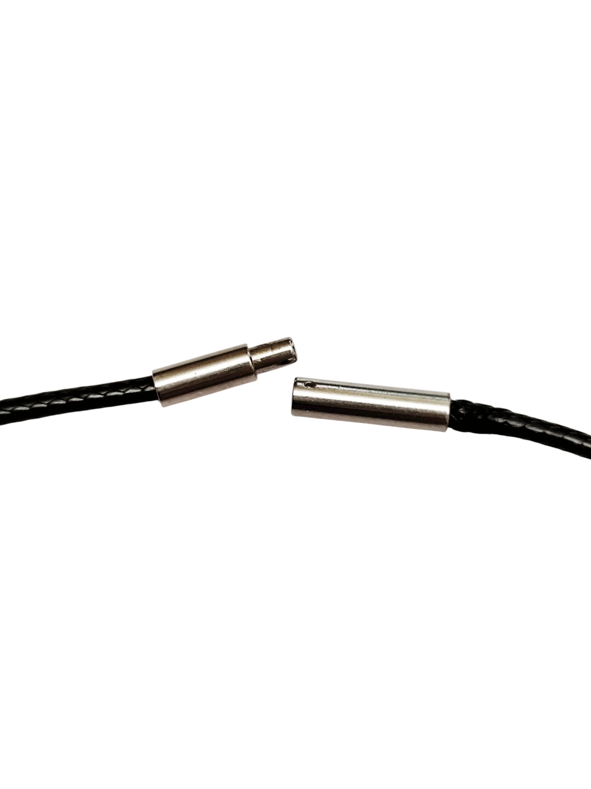 Black woven faux leather string w stainless steel clasp, 2mm, 56cm - Image 2