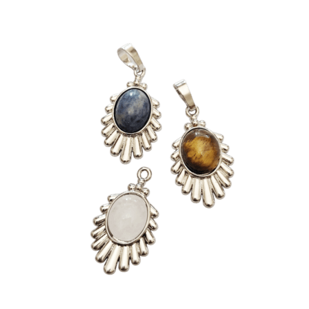 Sun pendant in Base Metal with various stones. 29mm excl bail
