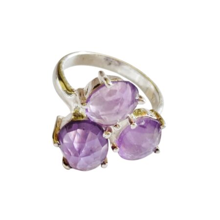Faceted Amethyst cut gemstone ring set in 925 silver, size 6