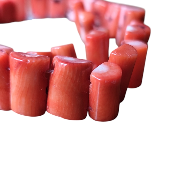 Salmon color coral irregular tube shaped bead strand, 39cm - Image 2
