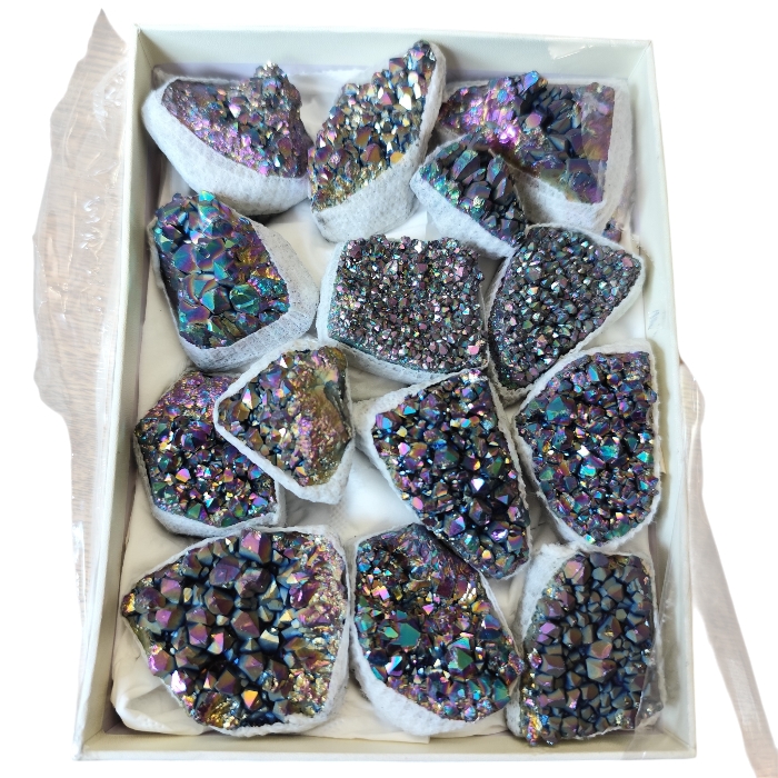 Aura Quartz crystal cluster, assorted sizes 20 x 30mm to 50 x 54mm - Image 2