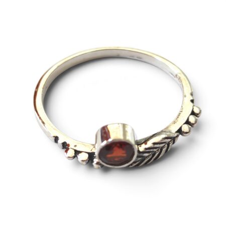 Garnet ring with leaf in 925 silver, Round, size 8