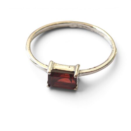 Garnet ring in 925 silver, Emerald cut, size 9