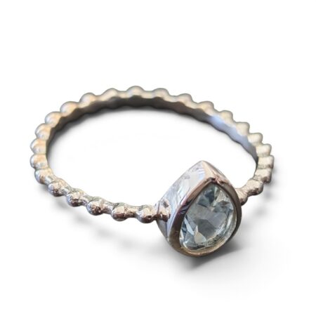 Blue topaz Pear cut Solitaire ring in 925 silver, size 9
