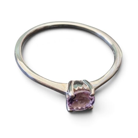 Amethyst ring in 925 silver, Brilliant cut, size 9