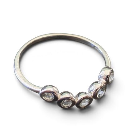 Blue topaz five-stone curved bezel ring in 925 silver, Round, size 9