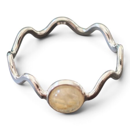 Rutilated quartz round Cabochon wavy band ring in 925 silver, size 7