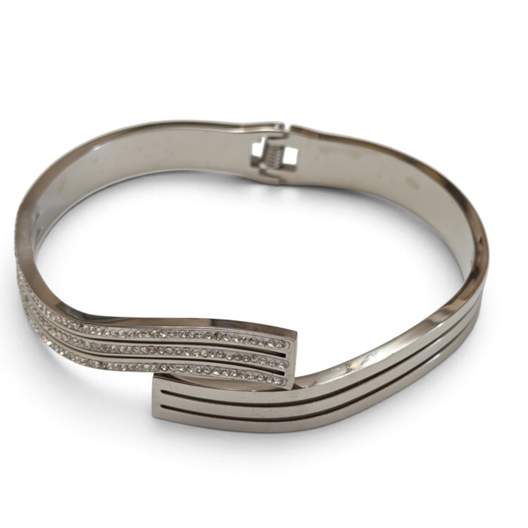 Curved Wave Pavé Crystal Bypass Hinged Bangle – Stainless Steel